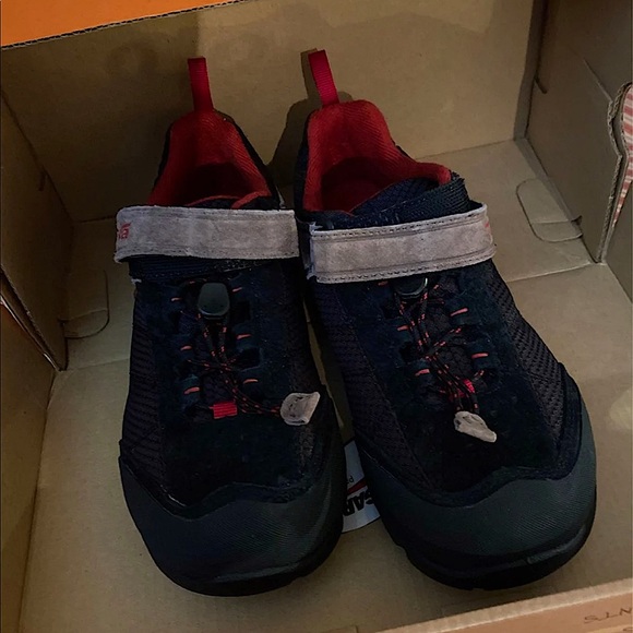 Teva Riva Mesh Waterproof K's size 3.5 New with box - Picture 1 of 6